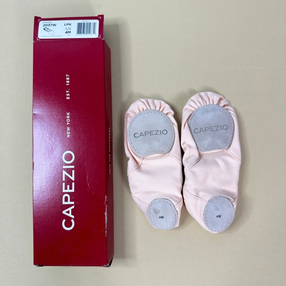 Capezio 2037W Hanami Ballet Shoes Light Pink Peach Canvas Split Sole Size 4M NIB - Picture 3 of 8